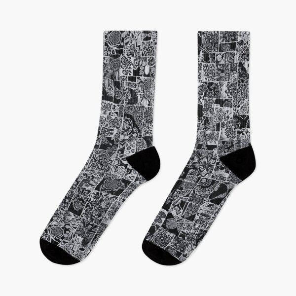 Artikelvorschau, Monochromes Blumenmosaik entworfen und verkauft von BlueBerry45.
