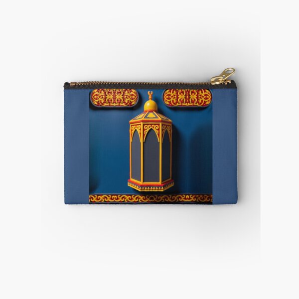 Artikelvorschau, Heilige Mekka-Inspiration (V.1) – Kaaba-Laternenkunst in Gold und Königsblau entworfen und verkauft von D-Islamic.