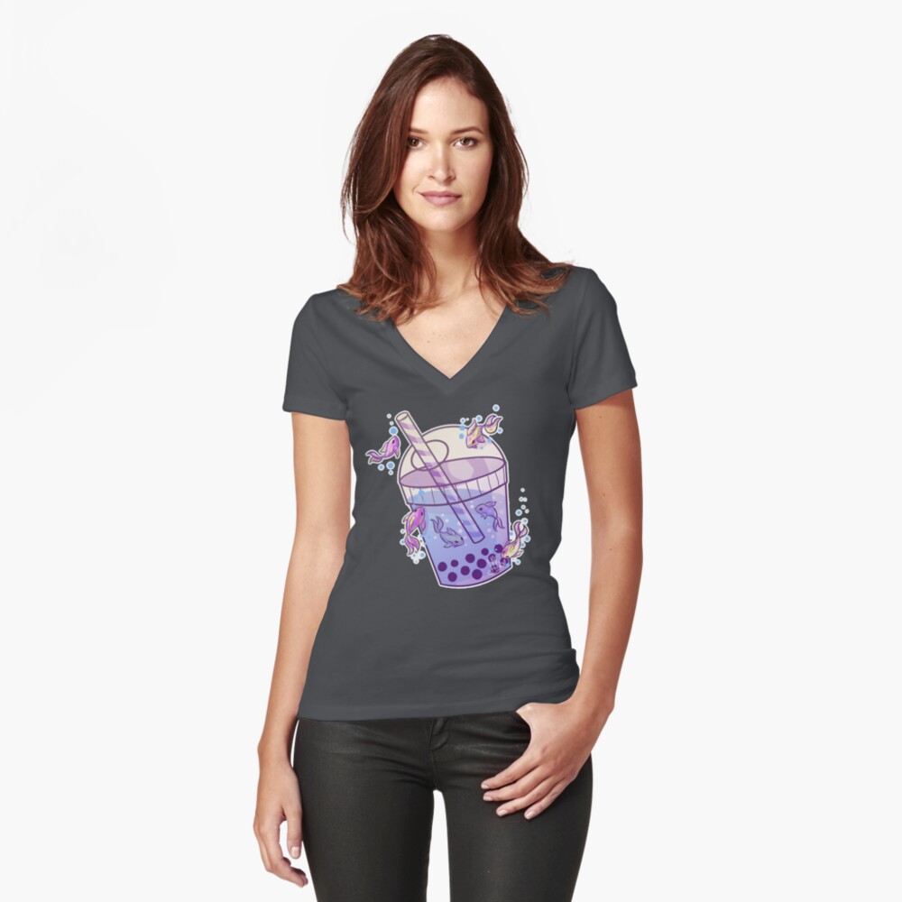 Vista previa del artículo con la obra «Camiseta entallada de cuello en V», diseñado y vendido por MynnuB.