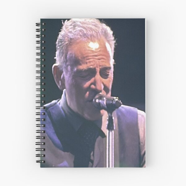 Aperçu de l'œuvre Bruce Springsteen, en concert à Liverpool, Royaume-Uni, le 7 juin 2025 (16) créée et vendue par Davies72.