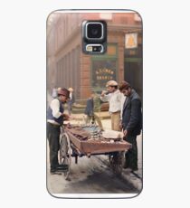 Clam seller on Mulberry Bend, New York, ca 1900 Case/Skin for Samsung Galaxy