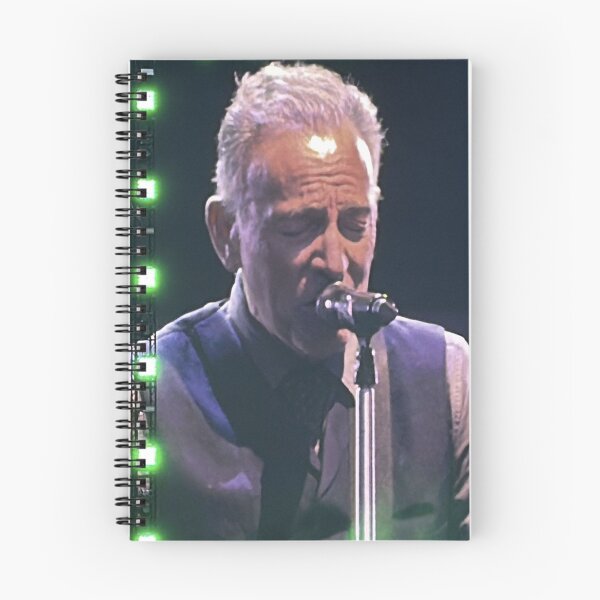 Aperçu de l'œuvre Bruce Springsteen, en concert à Liverpool, Royaume-Uni, le 7 juin 2025 (17) créée et vendue par Davies72.