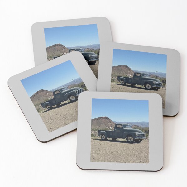 Artikelvorschau, Aufkleber für Autos mit blauem LKW, Himmel, Berg, Nevada, Wüste, Magnete, Kaffeetassen, T-Shirts, Schreibwaren, Büro, Zuhause, Schule, Poster, Redbubble-Shop entworfen und verkauft von Saritas Boutique Shop.
