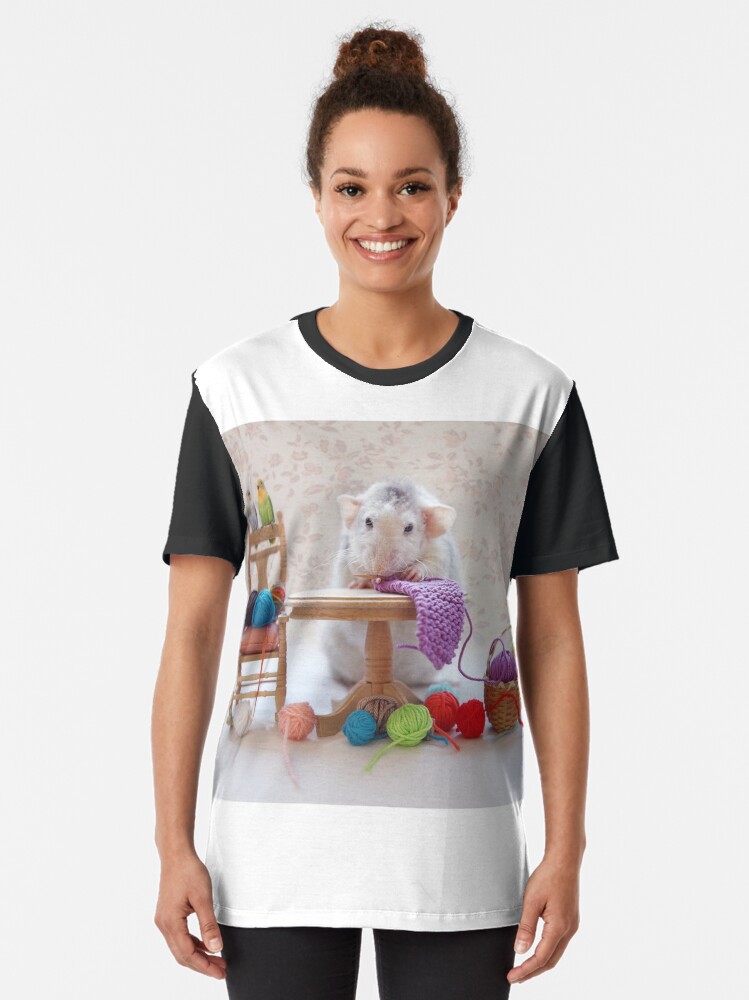 Alternate view of Rosie knitiing with friends Graphic T-Shirt