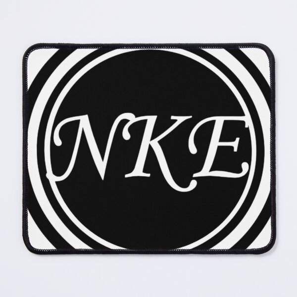 Artikelvorschau, Schwarzweißaufnahme entworfen und verkauft von NKE Merch.