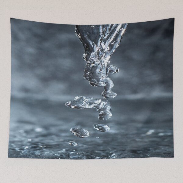 Artikelvorschau, Wasser entworfen und verkauft von Twala Design Co..