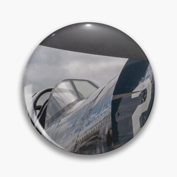 Artikelvorschau, Vought F4U Corsair, wie sie im Film Devotion zu sehen ist entworfen und verkauft von Rick Nicholas.