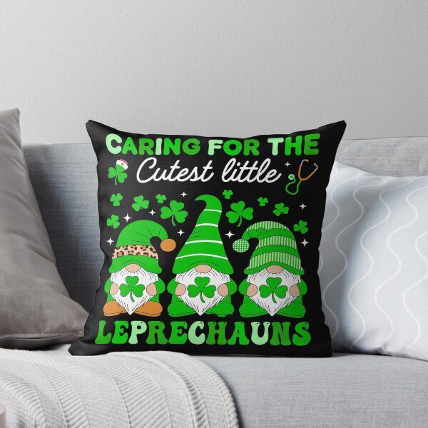 Aperçu de l'œuvre Infirmière Saint-Patrick créée et vendue par KroghDs.