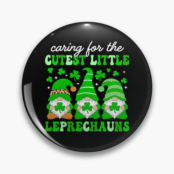 Artikelvorschau, Krankenschwester St. Patricks Day Gnome entworfen und verkauft von KroghDs.