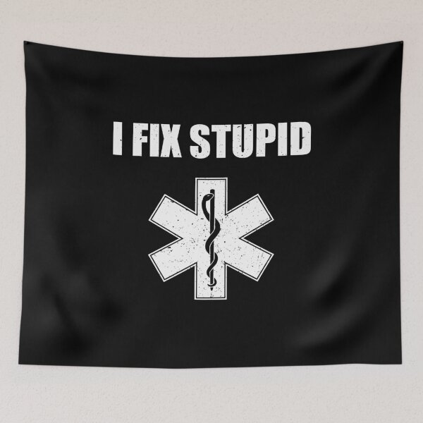 Aperçu de l'œuvre Je répare les idiots - Propos humoristiques d'un ambulancier créée et vendue par kavitasyavera.