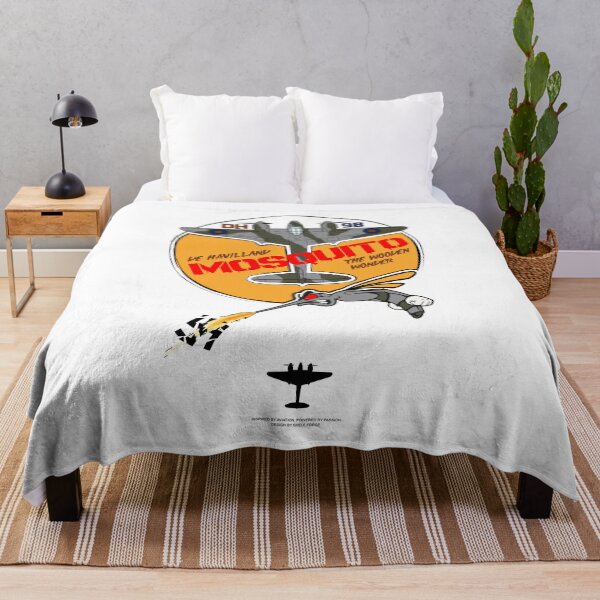 Artikelvorschau, De Havilland Mosquito T-Shirt entworfen und verkauft von Shelf-Force.