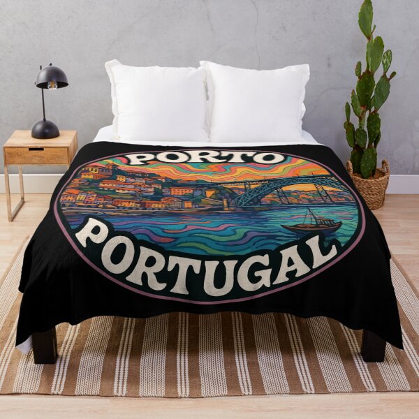 Artikelvorschau, Porto Portugal Trippy Art entworfen und verkauft von TomFrontierArt.
