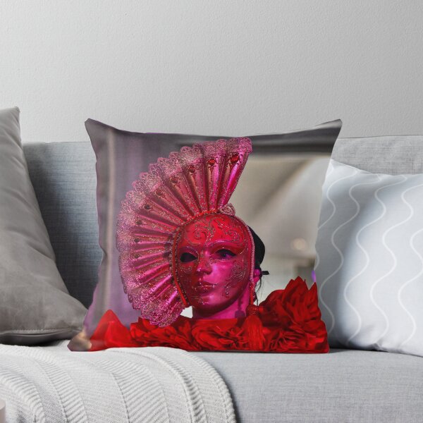 Aperçu de l'œuvre Femme en rouge créée et vendue par StylishDecor.