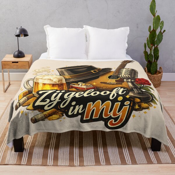 Item preview, Zij gelooft in mij – Nederlandse Vintage Bar & Muziek Typografie designed and sold by Cleora Art .