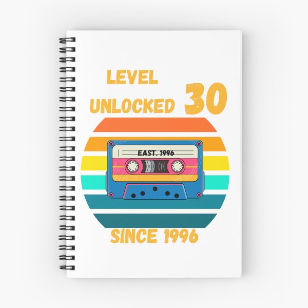 Aperçu de l'œuvre T-shirt d'anniversaire vintage Level 30 Cassette – Style rétro 1996 pour gamers créée et vendue par KapiPrint.
