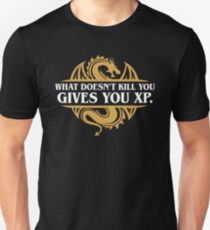 Camiseta ajustada Lo que no te mata te da jugadores RPG XP