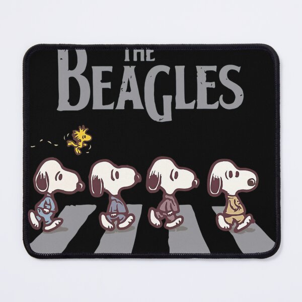 Aperçu de l'œuvre Fan art drôle et mignon de Snoopy sur Abbey Road créée et vendue par SAM-ART-PK.