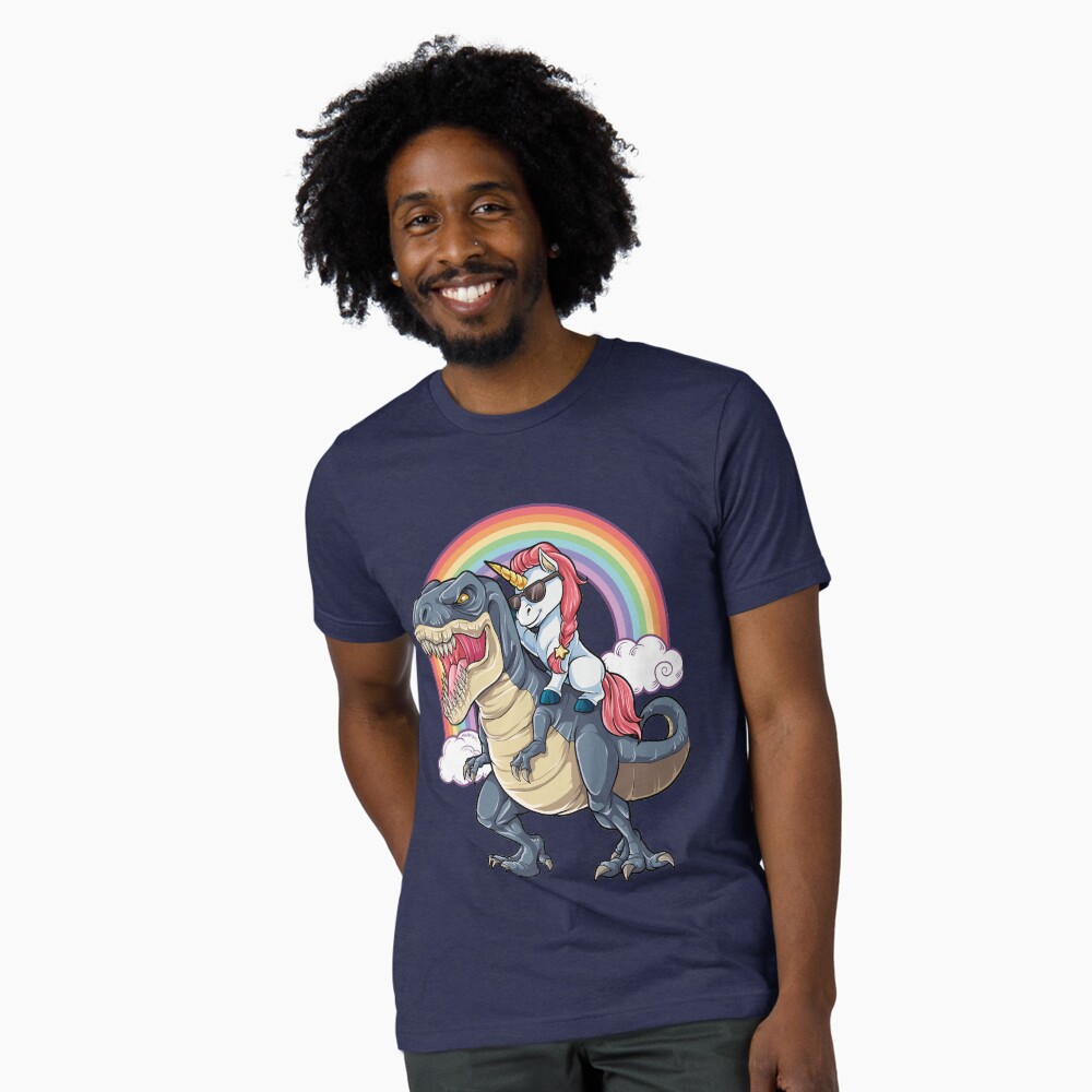 Artikel-Vorschau von Vintage T-Shirt, designt und verkauft von LiqueGifts.