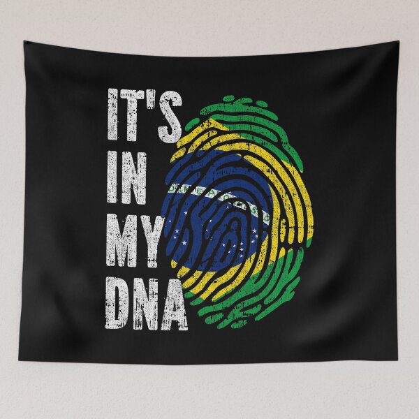 Artikelvorschau, ES LIEGT IN MEINER DNA – Brasilianische Flaggenwurzeln entworfen und verkauft von CosmoKitsch.