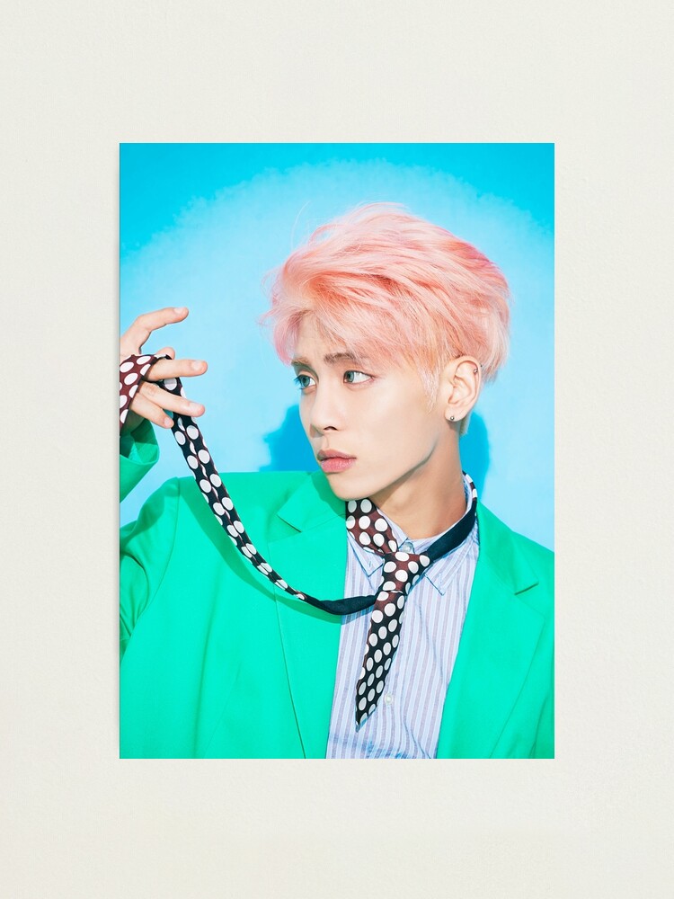 SHINeeジョンヒョンJONGHYUN ポスター SHE IS SHINee JONGHYUN SHE IS