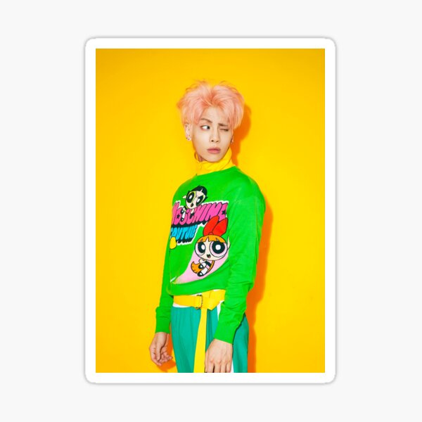 SHINee JONGHYUN SHE IS