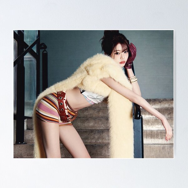 IVE WONYOUNG - BANG BANG Poster