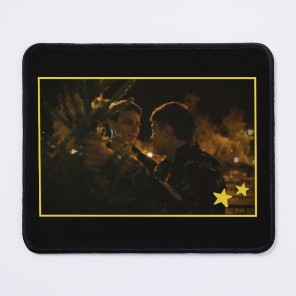 Item preview, now we look at the star ☆ designed and sold by lefilledufilm.