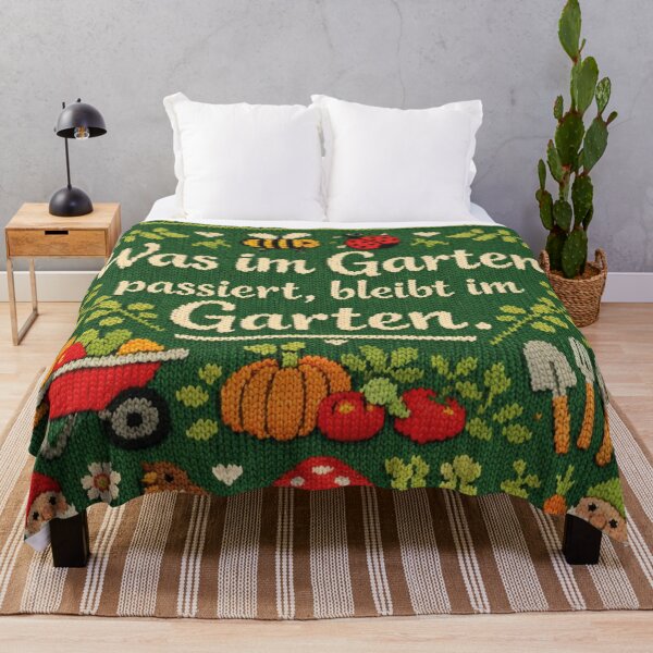 Item preview, Garden Love Knitting Design: What happens in the garden designed and sold by Mauswohn.