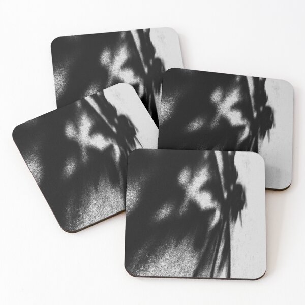 Aperçu de l'œuvre Ombres en noir et blanc créée et vendue par Alina Art.