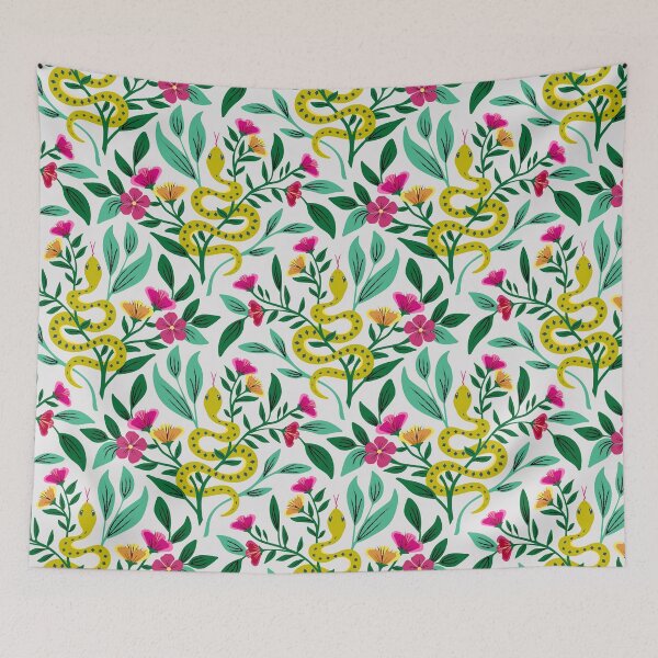 Aperçu de l'œuvre Des serpents jaunes parmi des fleurs roses créée et vendue par Jennifer Ladd.