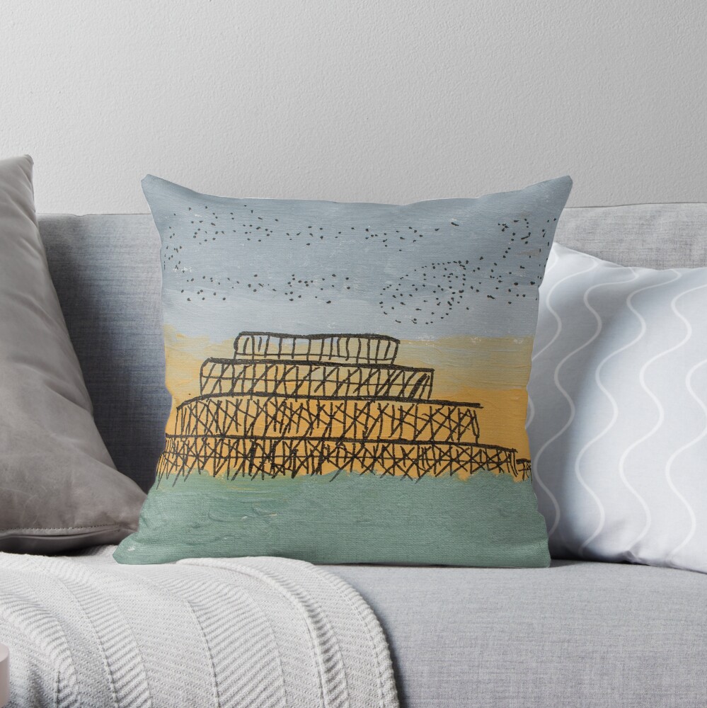 Murmerations over Brighton's West Pier at Sunset Throw Pillow