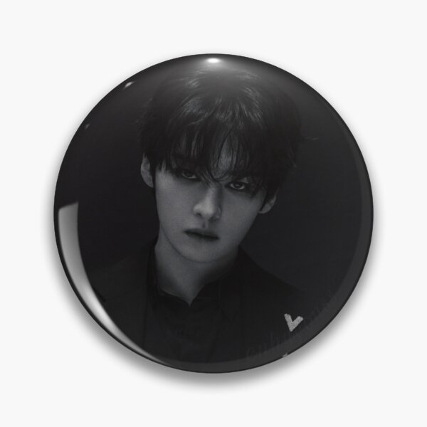 Item preview, REQUESTED- LEEKNOW Moonshade - tiny icon designed and sold by Enhyconss.