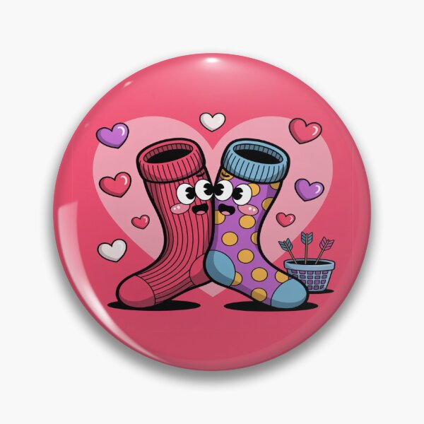 Artikelvorschau, Sole Mates Valentinstagssocken | Süßes, ungleiches Paar verliebt entworfen und verkauft von Midnight Veil Designs.
