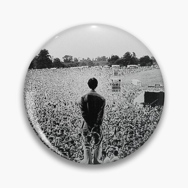 Item preview, Knebworth 1996 Concert O A S I S Black And White designed and sold by Nicestoree.