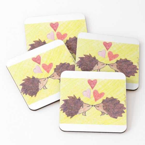Artikelvorschau, Liebende Igel auf gelbem Hintergrund, Kunst zum Valentinstag und Jahrestag entworfen und verkauft von creativegoldenleaf.