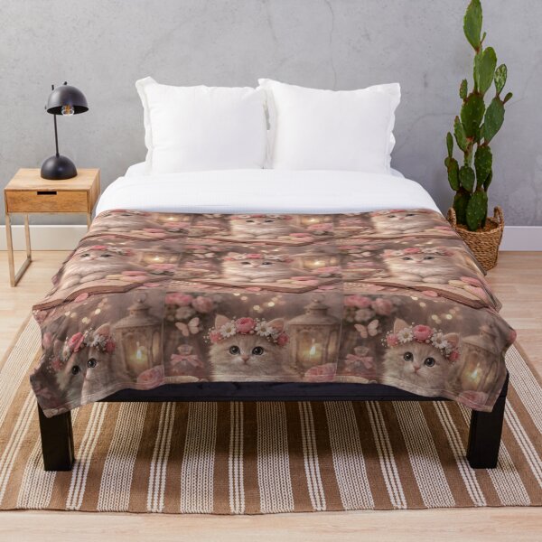 Aperçu de l'œuvre Chaton avec couronne de fleurs. Chat mignon style cottagecore. créée et vendue par Lylysun.