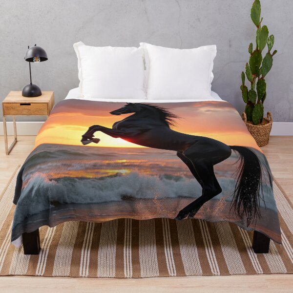 Artikelvorschau, Schwarzes Pferd im Sonnenuntergang entworfen und verkauft von laurakerr.
