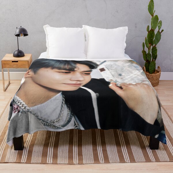 Item preview, Zeon of TUNEXX (KPOP) designed and sold by jaofnn.