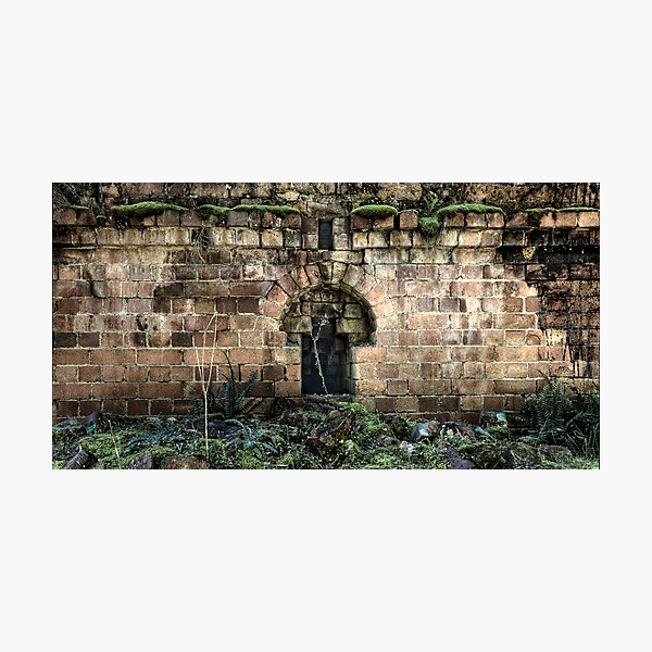 Niche To Nowhere - Newnes - Wollemi National Park, NSW Photographic Print