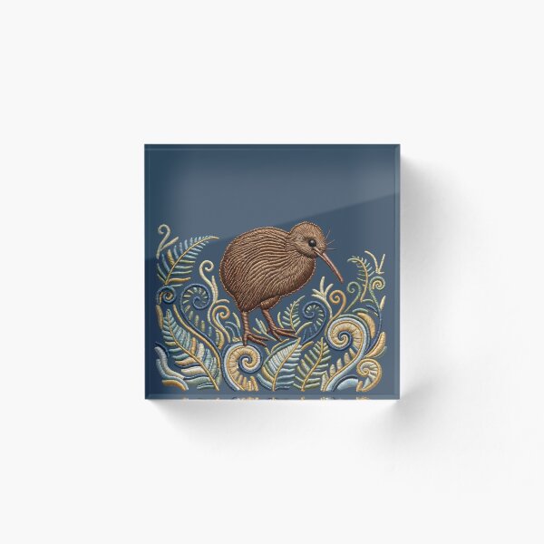 Aperçu de l'œuvre Oiseau kiwi brodé avec des fougères – Art à points de broderie fantaisie créée et vendue par MvuuStudio.