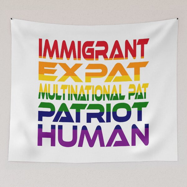 Artikelvorschau, #OurPatriotism: Immigrant ... Human (Regenbogen) von Onjena Yo entworfen und verkauft von Carbon-Fibre Media.