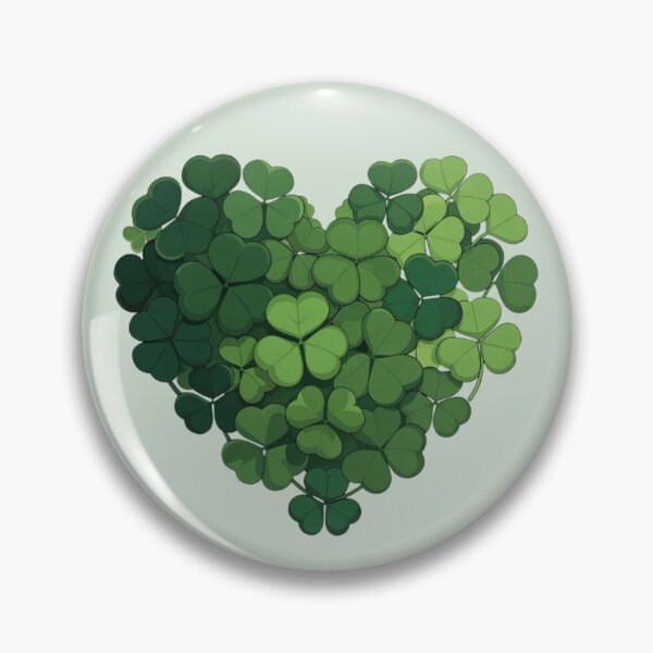 Artikelvorschau, Lucky Clover Heart Design entworfen und verkauft von Amevvoo.