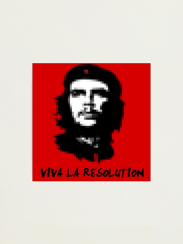 Viva La Resolucion Pixelated Che Guevara T-shirt