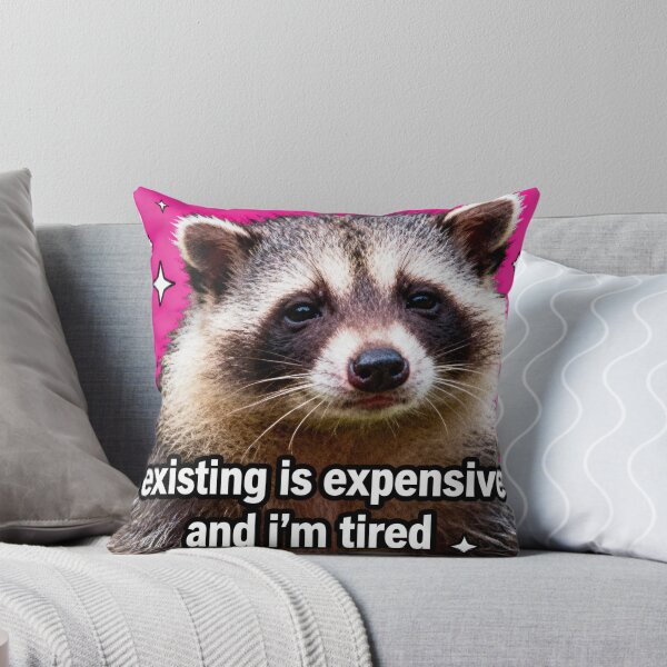 Aperçu de l'œuvre Exister coûte cher (Mème de l'opossum) - Humour pertinent créée et vendue par PictorialWhimsy.