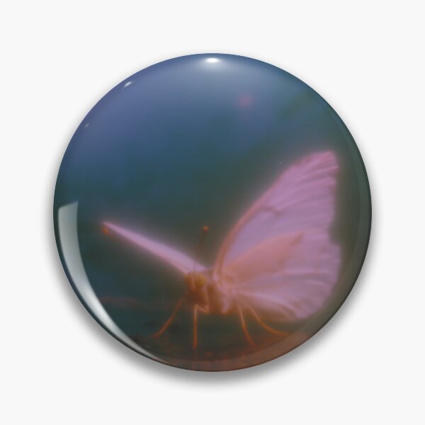 Item preview, Volando lejos - Por Nilo designed and sold by nilosmind.