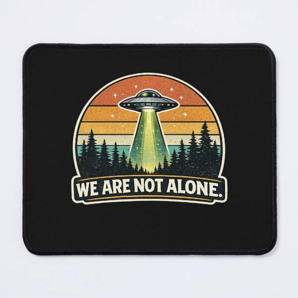 Artikelvorschau, Wir sind nicht allein – Retro-UFO-Sonnenuntergangs-Alien entworfen und verkauft von Laughprints.