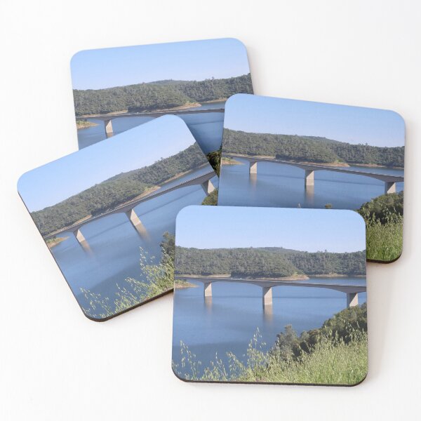 Artikelvorschau, Brücke über den Melones-Stausee auf dem Highway 49 entworfen und verkauft von Hudson Photography.