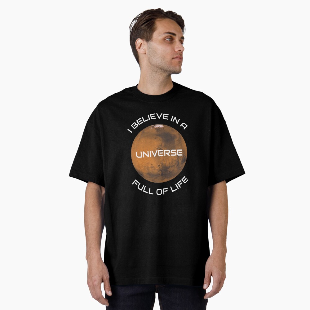 Artikel-Vorschau von Oversized T-Shirt, designt und verkauft von yeoys.