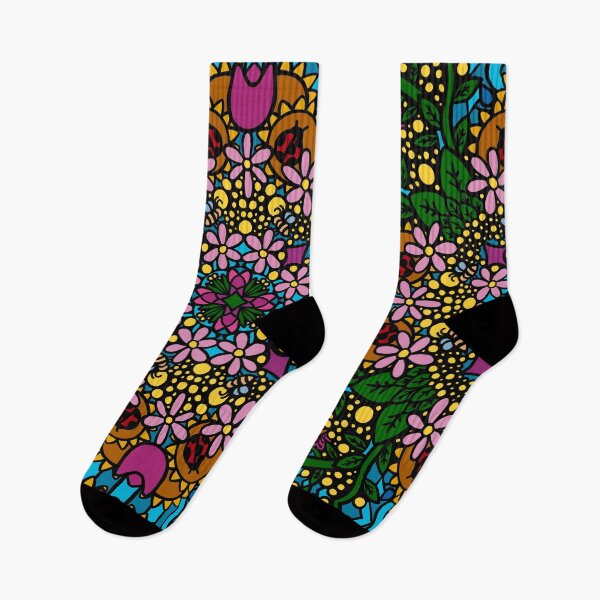 Artikelvorschau, Regenbogenfarbenes Blumenmandala mit Bienen und Marienkäfern – farbenfrohes Symmetriemuster entworfen und verkauft von TheArtOfTreble.