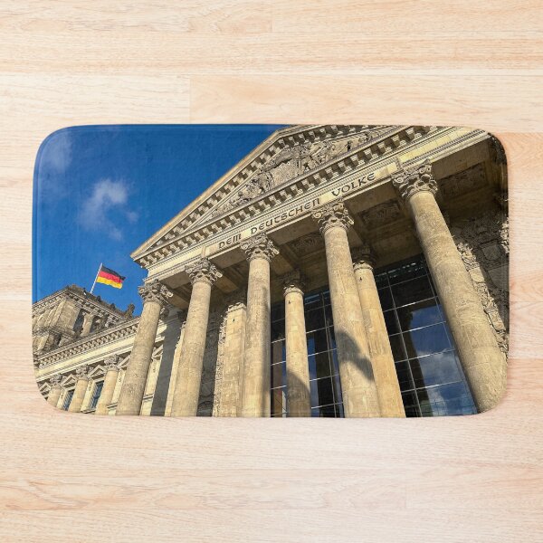 Artikelvorschau, Der Reichstag in Berlin, Deutschland entworfen und verkauft von Trevor and Photos.